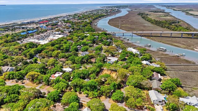 37 21st Avenue, Isle Of Palms, SC 29451