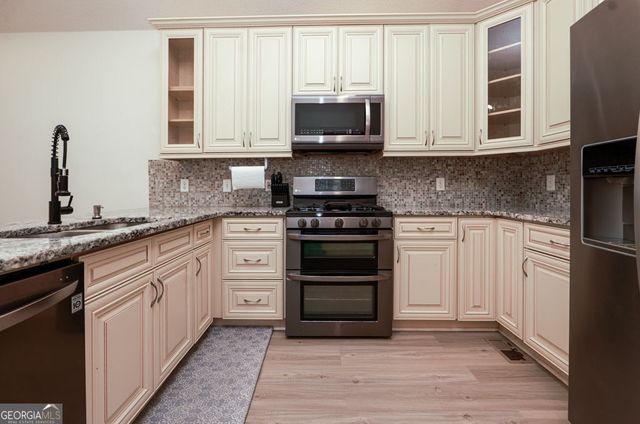 3029 Clove Tree Lane, Woodstock, GA 30189