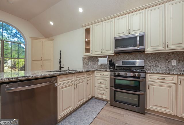 3029 Clove Tree Lane, Woodstock, GA 30189