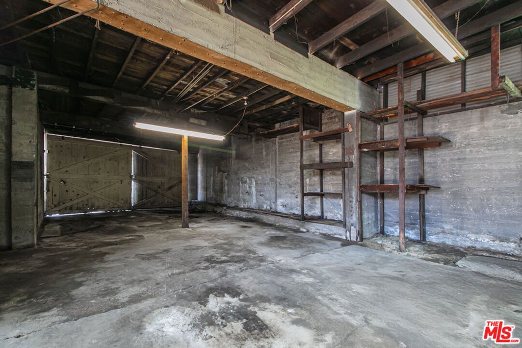 Image 27 of property listing at 6541 Regent Street, Huntington Park, CA 90255
