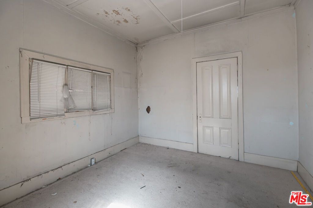 Image 9 of property listing at 6541 Regent Street, Huntington Park, CA 90255