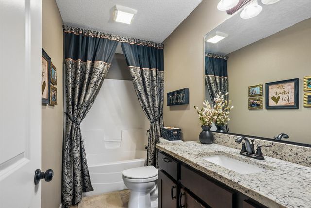 801 N Kenwood Boulevard, Indianola, IA 50125