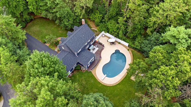 19 Tamarack Lane, Amherst, NH 03031