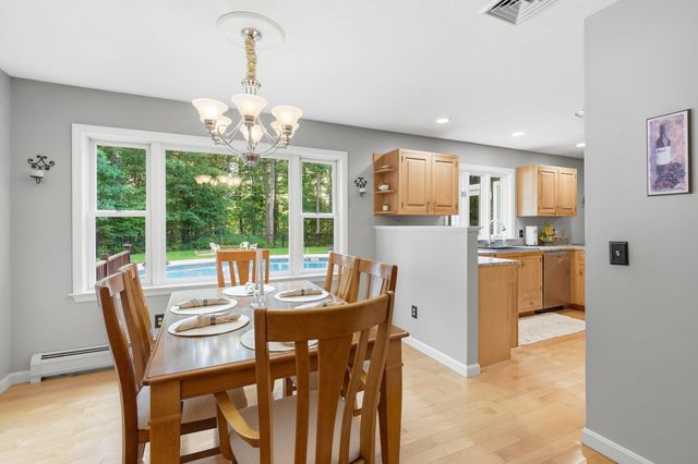19 Tamarack Lane, Amherst, NH 03031