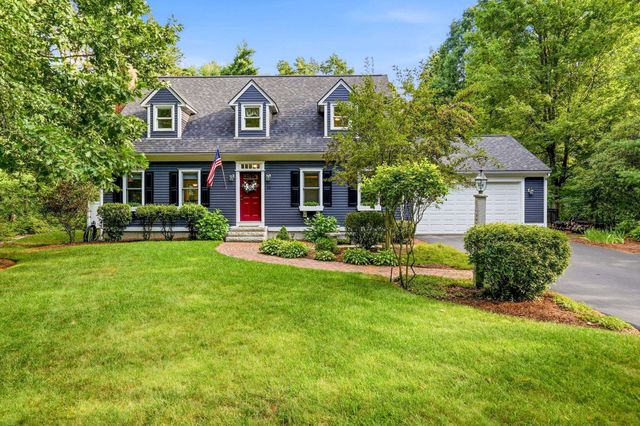 19 Tamarack Lane, Amherst, NH 03031