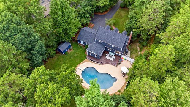19 Tamarack Lane, Amherst, NH 03031