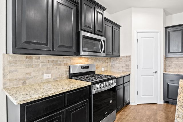 1211 Dublin Drive, Cleburne, TX 76033