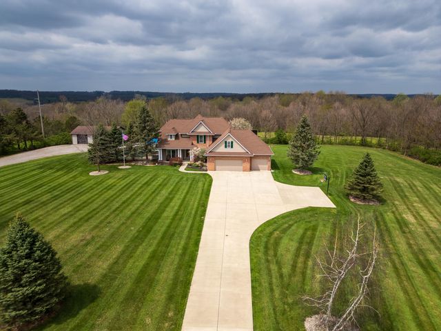 792 County Road 5 792 County Road 5, Zanesfield, OH 43360