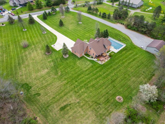 792 County Road 5 792 County Road 5, Zanesfield, OH 43360