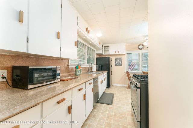 1151 Marigold Avenue, East Lansing, MI 48823