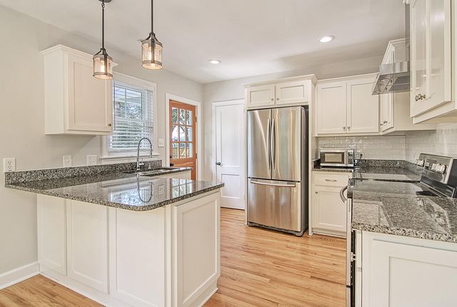 1724 Pearlott Street, Charleston, SC 29407