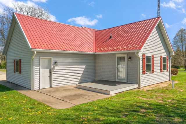 9862 N 125 E, La Porte, IN 46350