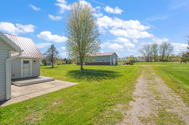 9862 N 125 E, La Porte, IN 46350