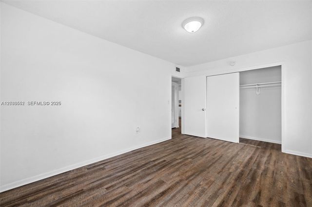 16117 NE 19th Court 7, North Miami Beach, FL 33162