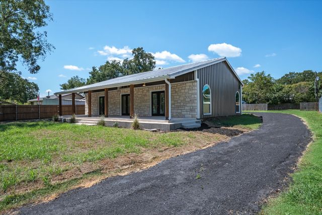 362 Old Mill Lane, East Tawakoni, TX 75472