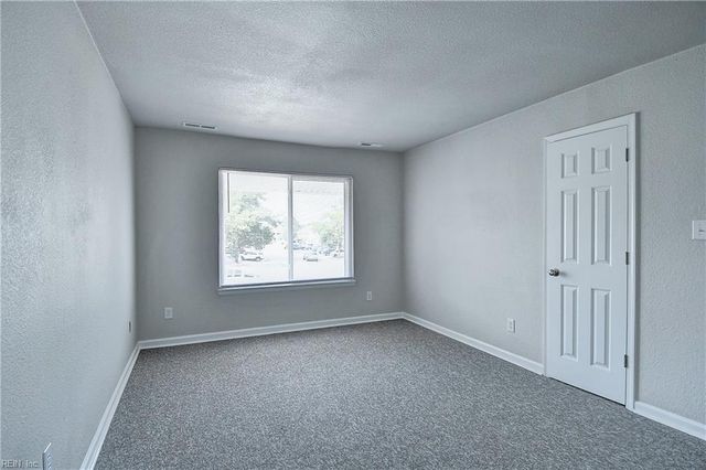 3638 Chimney Creek DR, Virginia Beach, VA 23462