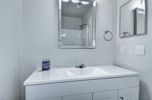 3638 Chimney Creek DR, Virginia Beach, VA 23462