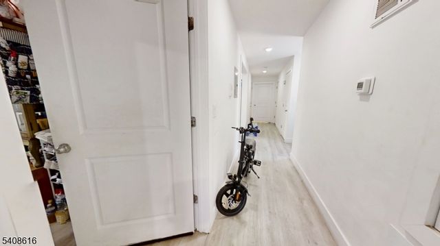 368 Elm St, Newark City, NJ 07105