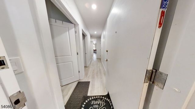 368 Elm St, Newark City, NJ 07105