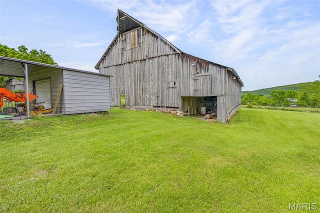 3978 Highway E, Fredericktown, MO 63645