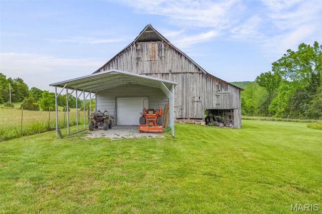 3978 Highway E, Fredericktown, MO 63645