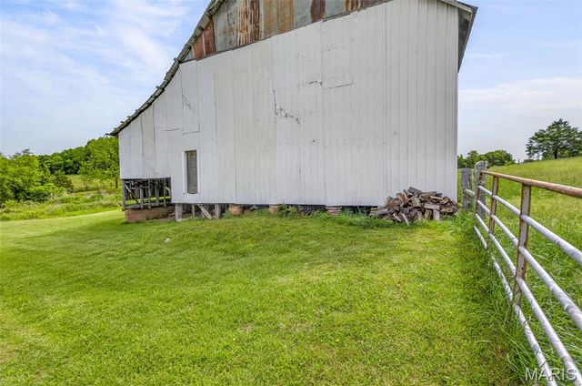 3978 Highway E, Fredericktown, MO 63645