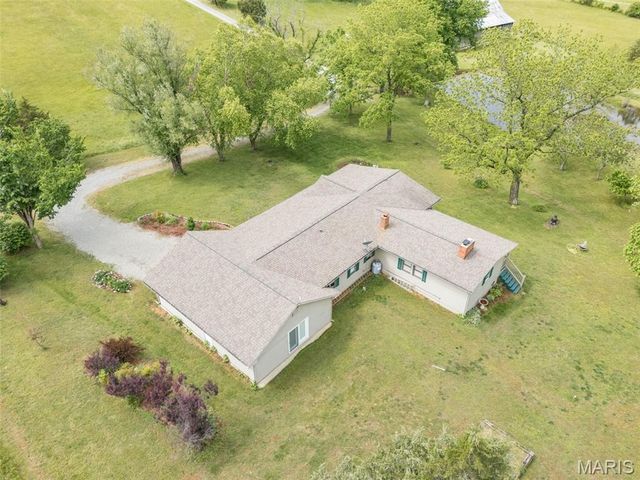 3978 Highway E, Fredericktown, MO 63645