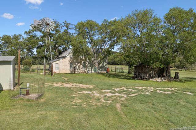 1078 FM 480, Center Point, TX 78010