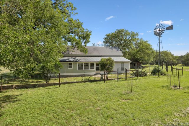 1078 FM 480, Center Point, TX 78010