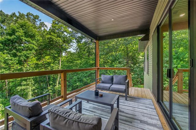 19 Canobie Lane, Bella Vista, AR 72715
