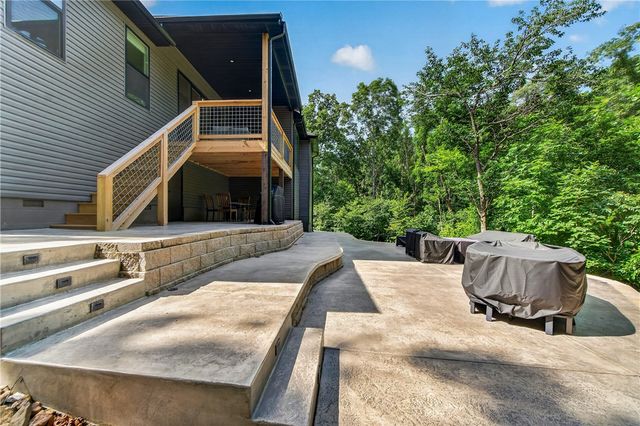 19 Canobie Lane, Bella Vista, AR 72715