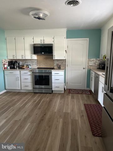 9593 N SHORE DR, Seaford, DE 19973