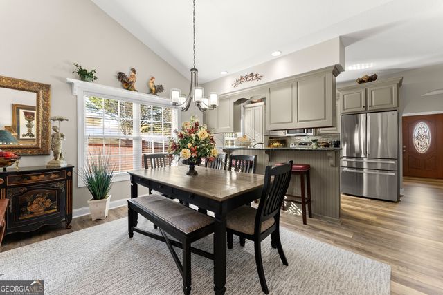 92 Colonial Drive 1, Cleveland, GA 30528