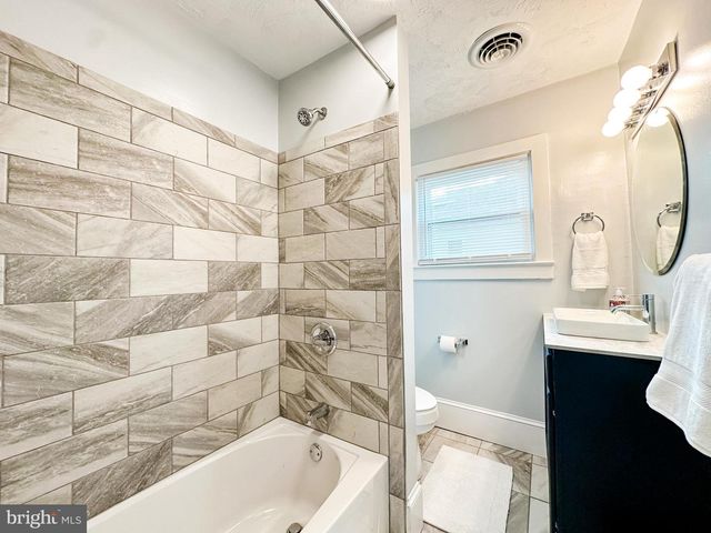 10903 KREIGHBAUM RD, Corriganville, MD 21524