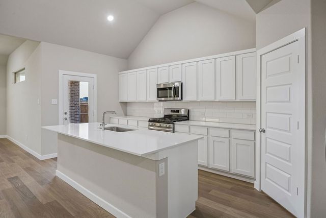 2210 Willowbank Drive, Forney, TX 75126