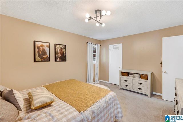 5861 JANET DRIVE, Trussville, AL 35173