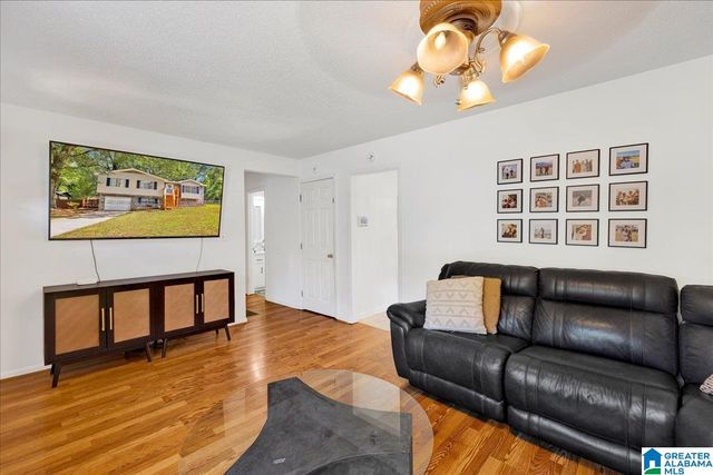 5861 JANET DRIVE, Trussville, AL 35173