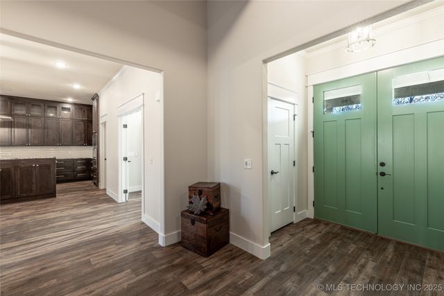 14397 S 4210 Road, Claremore, OK 74017