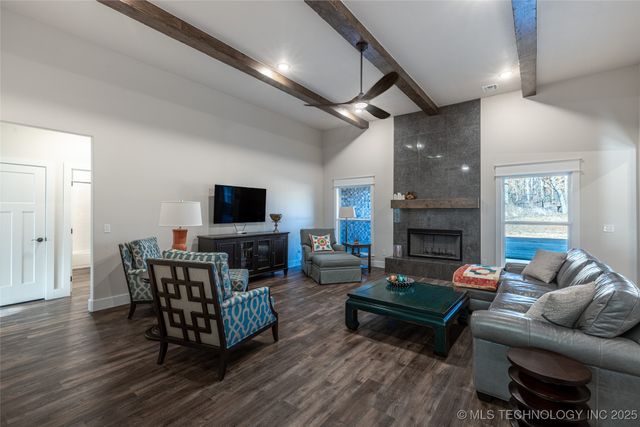 14397 S 4210 Road, Claremore, OK 74017