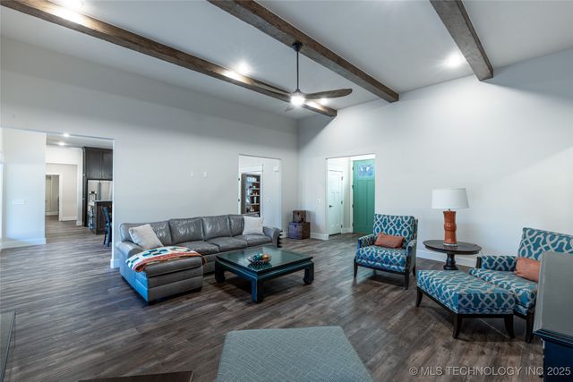 14397 S 4210 Road, Claremore, OK 74017