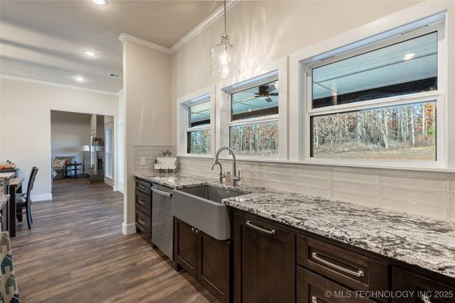 14397 S 4210 Road, Claremore, OK 74017