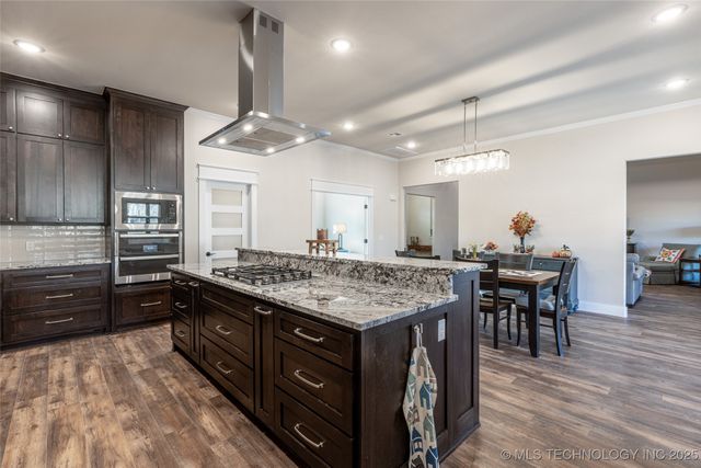 14397 S 4210 Road, Claremore, OK 74017