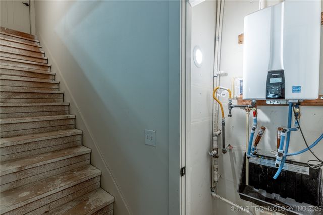 14397 S 4210 Road, Claremore, OK 74017