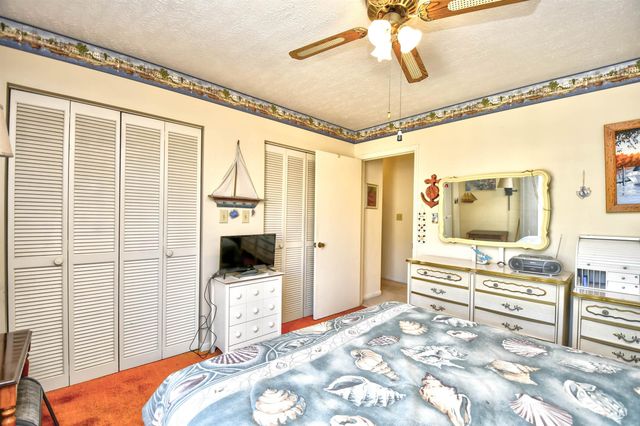 305 21st Ave S Apt 115, Myrtle Beach, SC 29577