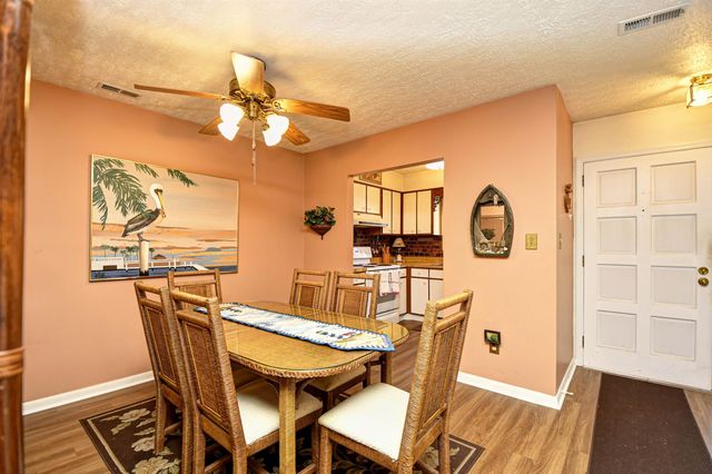 305 21st Ave S Apt 115, Myrtle Beach, SC 29577