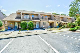 305 21st Ave S Apt 115, Myrtle Beach, SC 29577