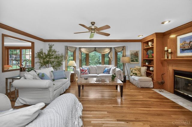 9896 Softspring Drive, Sharonville, OH 45241