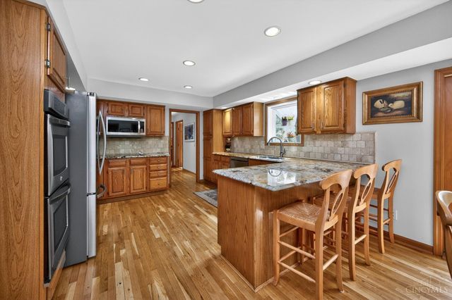 9896 Softspring Drive, Sharonville, OH 45241