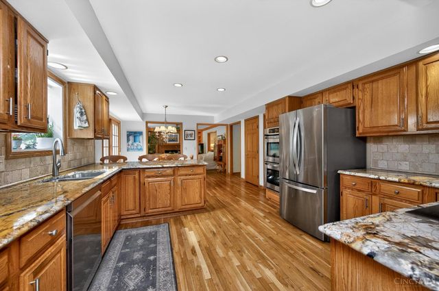 9896 Softspring Drive, Sharonville, OH 45241
