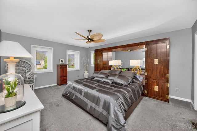 9896 Softspring Drive, Sharonville, OH 45241